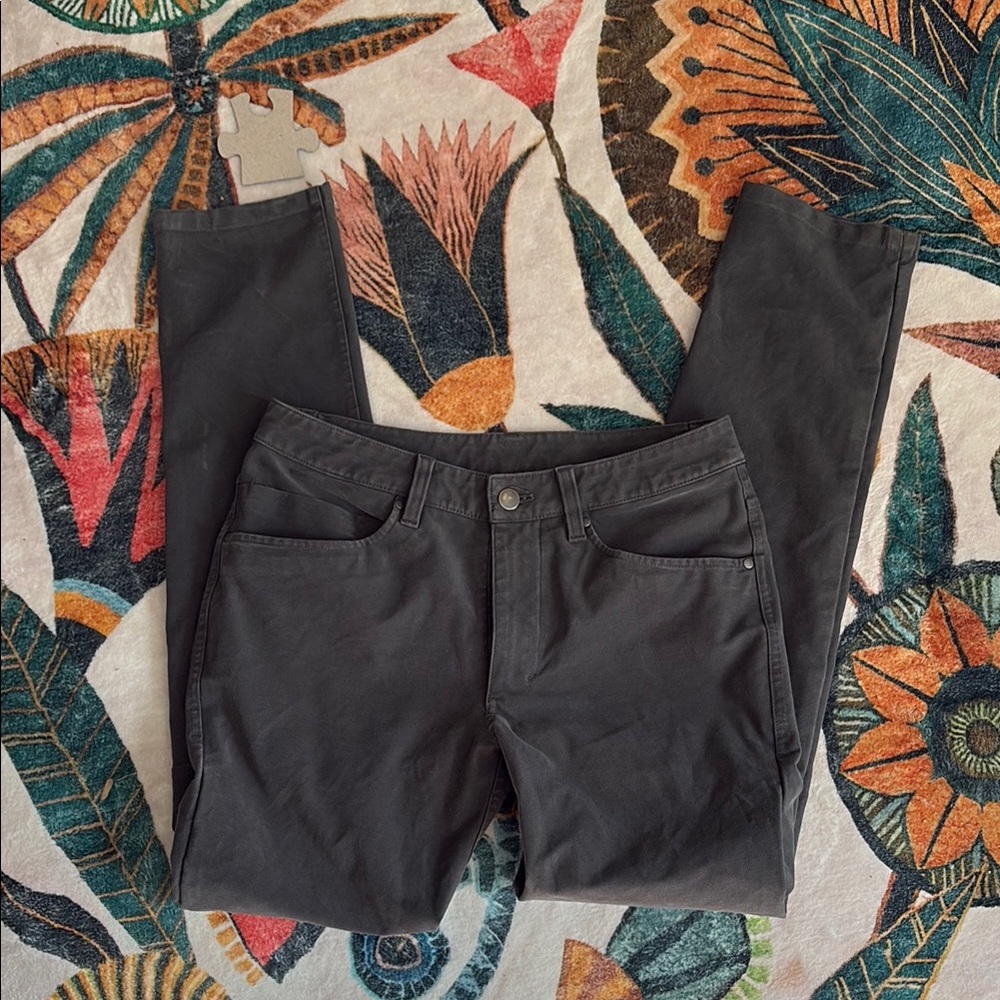 Stylish Black Jeans Stains